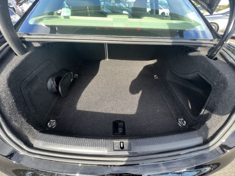 Photo 11 de l'offre de AUDI A4 1.8 TFSI 160CH AMBITION LUXE MULTITRONIC à 15590€ chez International Auto Auneau