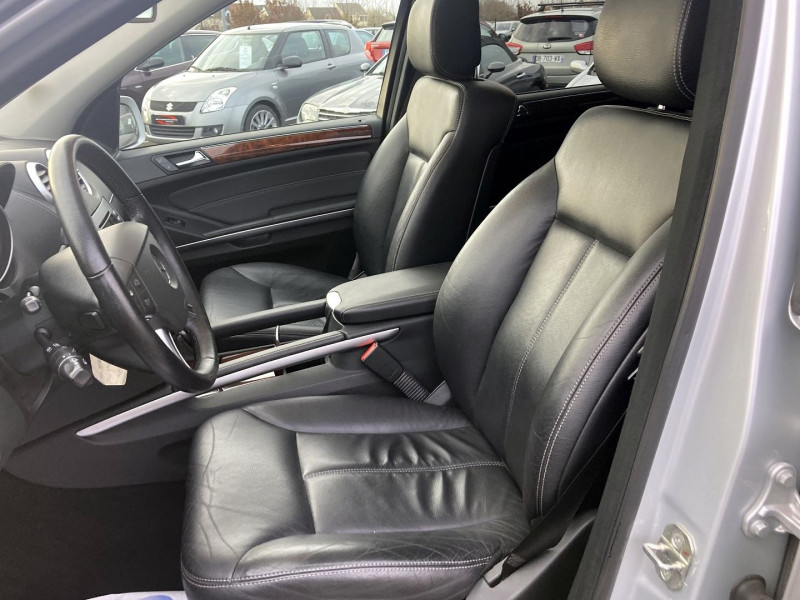 Photo 8 de l'offre de MERCEDES-BENZ CLASSE GL 320 CDI PACK LUXE 7PL à 18590€ chez International Auto Auneau