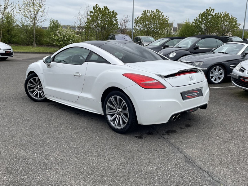 Photo 2 de l'offre de PEUGEOT RCZ 1.6 THP 16V 156CH BA à 14990€ chez International Auto Auneau