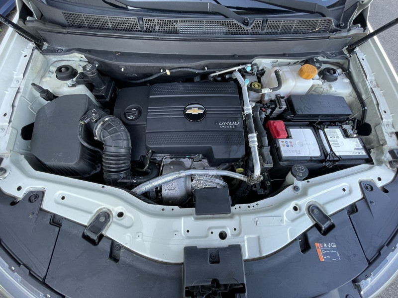 Photo 20 de l'offre de CHEVROLET CAPTIVA 2.2 VCDI 163CH LT+ S&S 4X2 à 10990€ chez International Auto Auneau