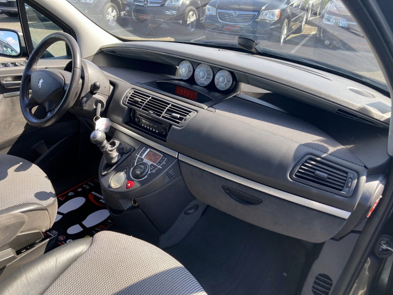 Photo 17 de l'offre de PEUGEOT 807 2.0 HDI136 NORWEST FAP à 5590€ chez International Auto Auneau