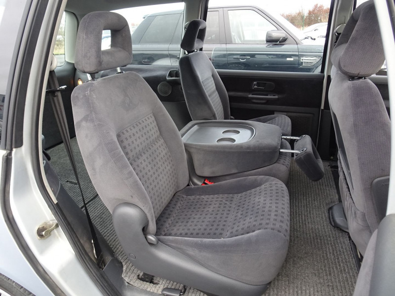 Photo 12 de l'offre de VOLKSWAGEN SHARAN 1.9 TDI 115CH CONFORT 4MOTION à 2490€ chez International Auto Auneau