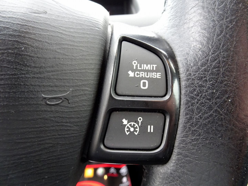 Photo 9 de l'offre de CITROEN C6 2.7 V6 HDI EXCLUSIVE FAP à 9890€ chez International Auto Auneau