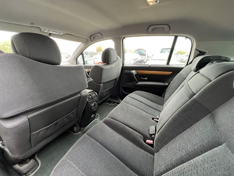 Photo 5 de l'offre de RENAULT VEL SATIS 2.0 DCI 150CH FAP CARMINAT à 7490€ chez International Auto Auneau