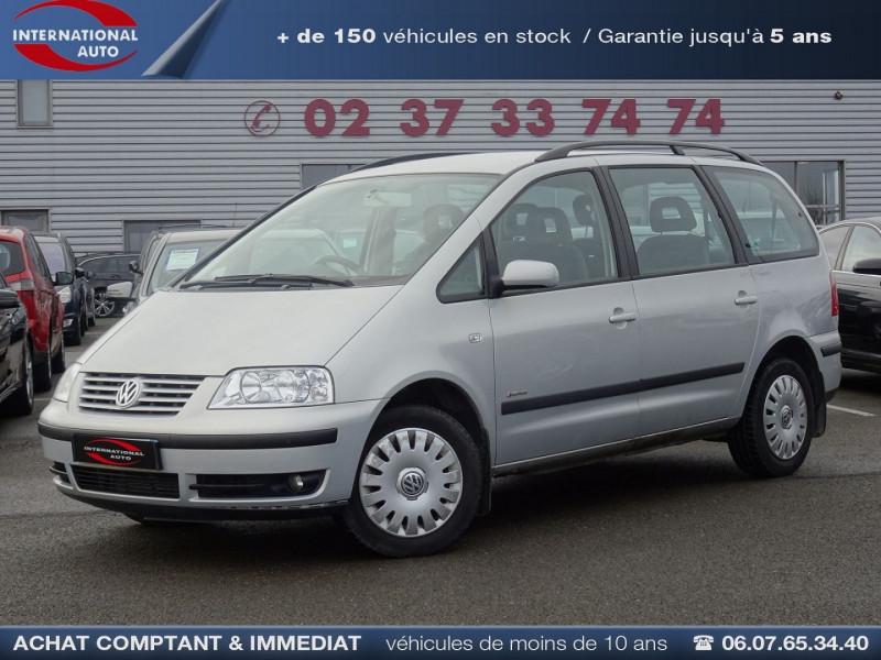 Photo 3 de l'offre de VOLKSWAGEN SHARAN 1.9 TDI 115CH CONFORT 4MOTION à 2490€ chez International Auto Auneau