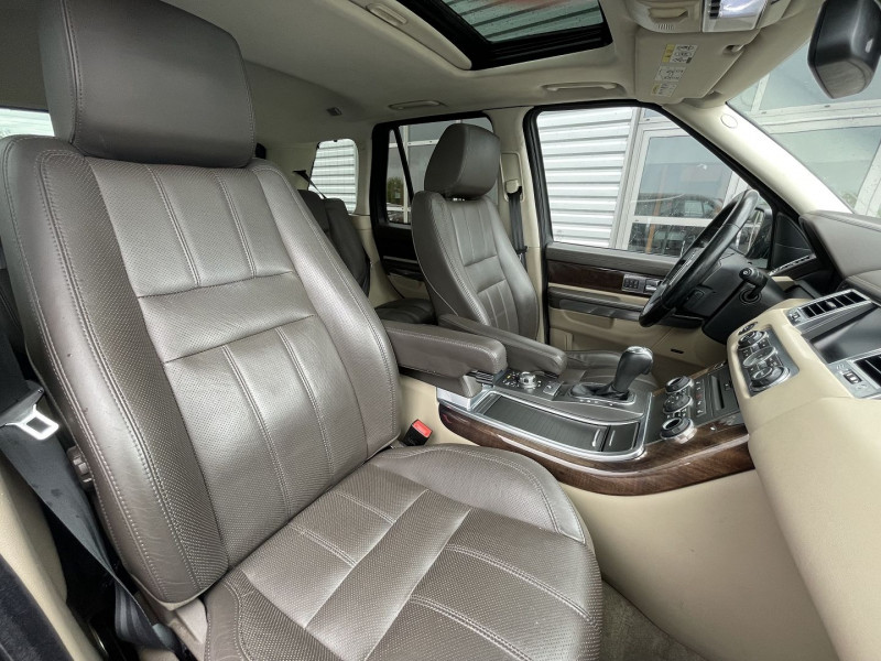 Photo 16 de l'offre de LAND-ROVER RANGE ROVER SPORT 3.0 TDV6 180KW HSE MARK VI à 18890€ chez International Auto Auneau