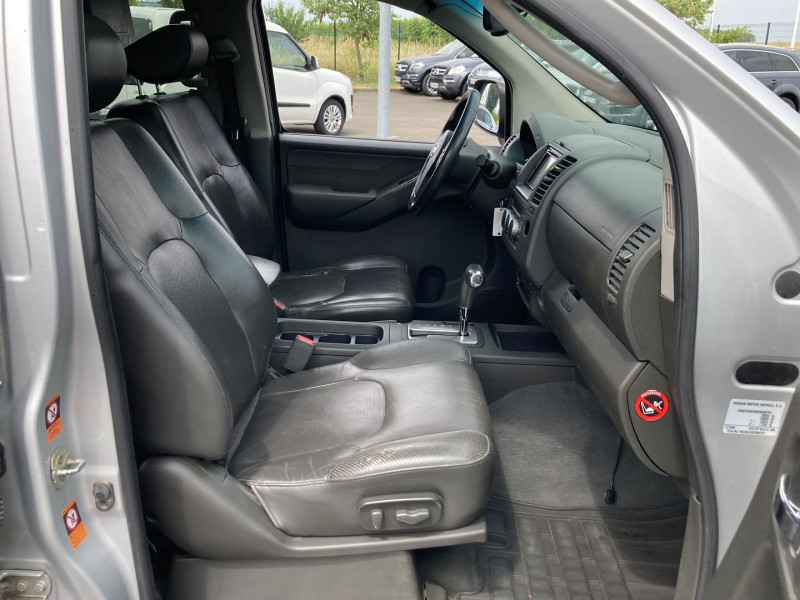 Photo 18 de l'offre de NISSAN NAVARA 2.5 DCI 171CH DOUBLE-CAB LE à 16690€ chez International Auto Auneau