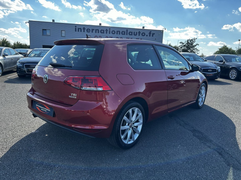 Photo 2 de l'offre de VOLKSWAGEN GOLF VII 1.2 TSI 105CH BLUEMOTION TECHNOLOGY CARAT 3P à 9890€ chez International Auto Auneau