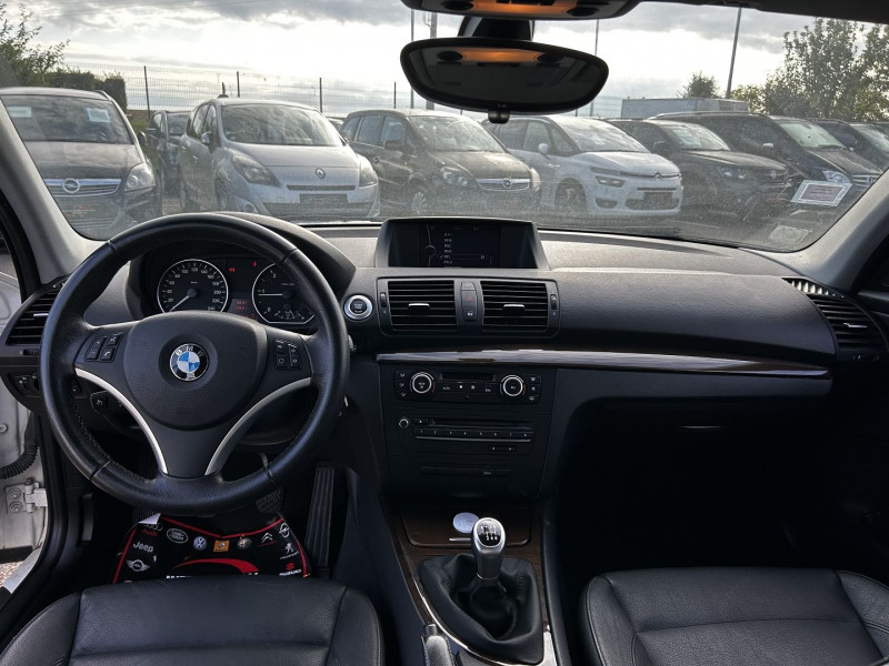 Photo 12 de l'offre de BMW SERIE 1 (E81/E87) 118D 143CH EDITION LUXE 5P à 11190€ chez International Auto Auneau