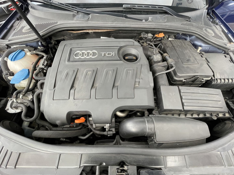 Photo 11 de l'offre de AUDI A3 SPORTBACK 1.6 TDI 105CH DPF START/STOP AMBIENTE S TRONIC 7 à 11890€ chez International Auto Auneau