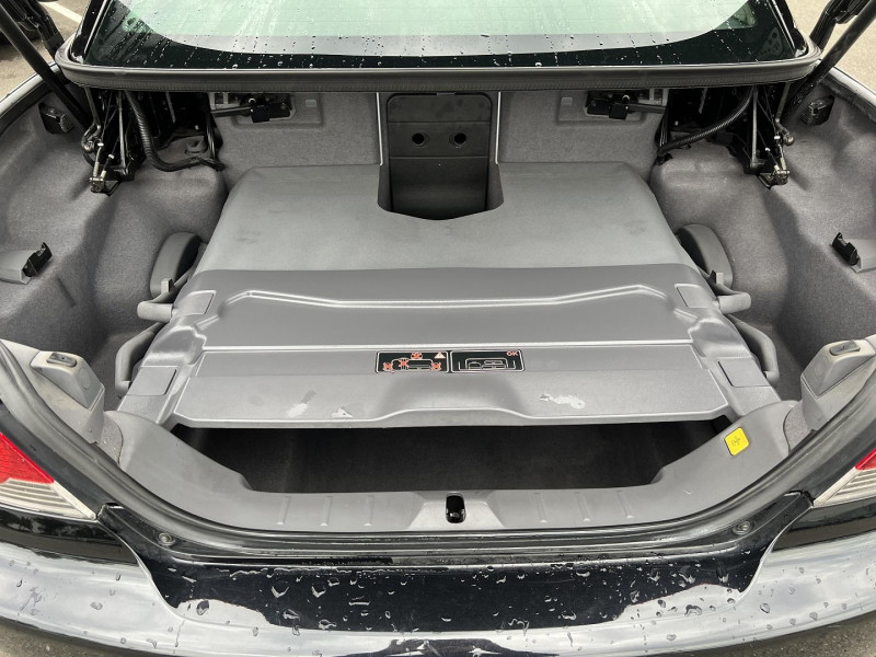 Photo 13 de l'offre de VOLVO C70 CC 2.4 140CH MOMENTUM à 11990€ chez International Auto Auneau