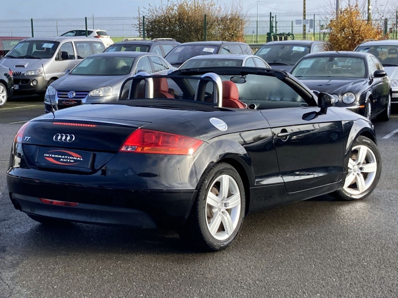 Photo 2 de l'offre de AUDI TT ROADSTER 2.0 TFSI 200CH à 17690€ chez International Auto Auneau