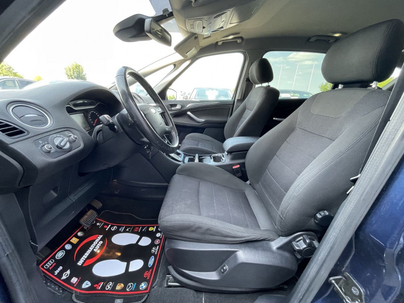 Photo 3 de l'offre de FORD S-MAX 2.0 SCTI 203CH ECOBOOST TITANIUM POWERSHIFT 7 PLACES à 13890€ chez International Auto Auneau