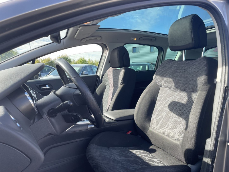 Photo 3 de l'offre de PEUGEOT 3008 1.6 THP 16V 156CH ALLURE à 9590€ chez International Auto Auneau