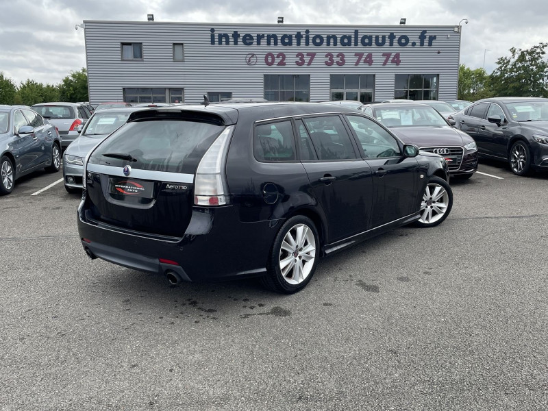 Photo 2 de l'offre de SAAB 9-3 SPORT-HATCH 1.9 TTID180 FAP AERO à 9690€ chez International Auto Auneau