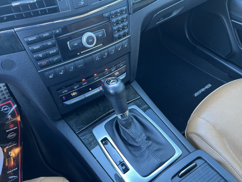 Photo 7 de l'offre de MERCEDES-BENZ CLASSE E CABRIOLET 350 CDI EXECUTIVE BE BA à 19990€ chez International Auto Auneau