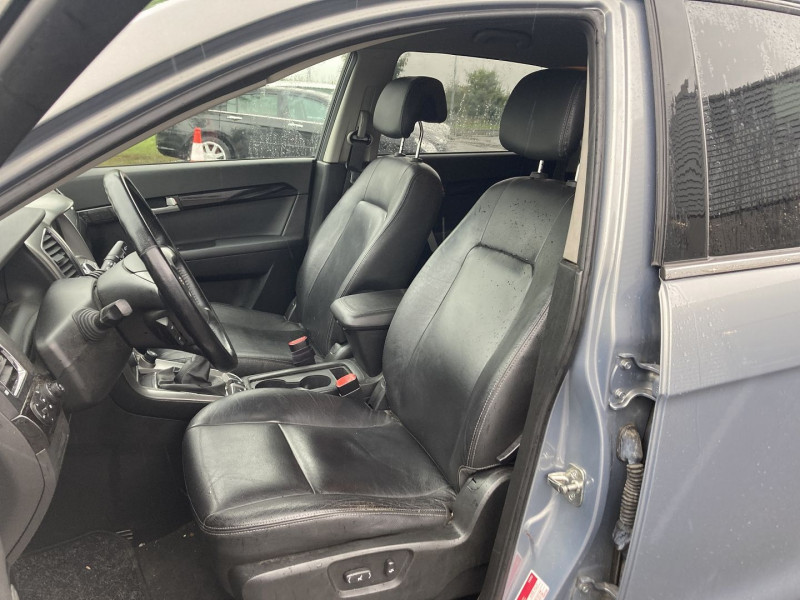 Photo 3 de l'offre de CHEVROLET CAPTIVA 2.2 VCDI184 LTZ AWD à 11990€ chez International Auto Auneau