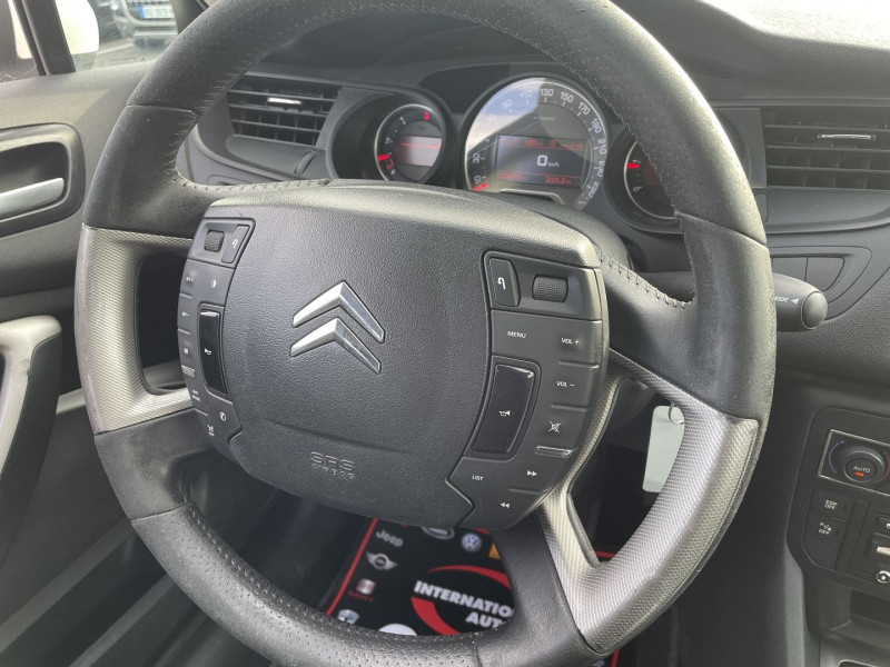 Photo 11 de l'offre de CITROEN C5 1.6 HDI110 FAP DYNAMIQUE à 6990€ chez International Auto Auneau