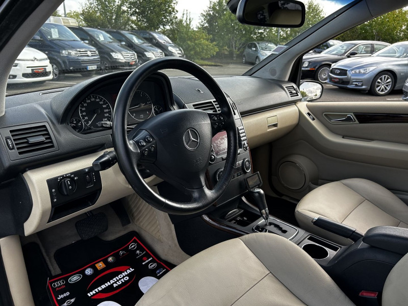 Photo 11 de l'offre de MERCEDES-BENZ CLASSE A 200 CDI AVANTGARDE CVT à 8390€ chez International Auto Auneau