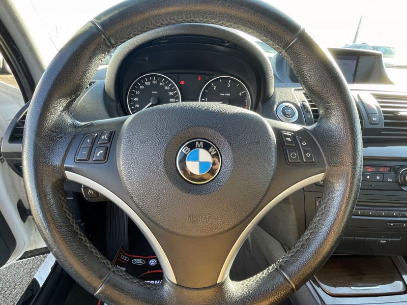 Photo 17 de l'offre de BMW SERIE 1 (E81/E87) 118D 143CH EDITION LUXE 5P à 9890€ chez International Auto Auneau