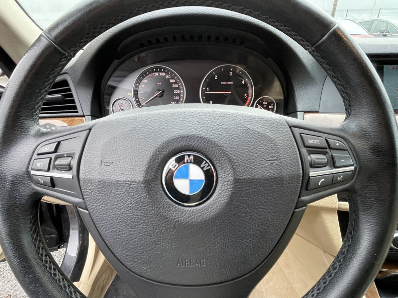 Photo 16 de l'offre de BMW SERIE 5 (F10) 520DA 184CH CONFORT à 14590€ chez International Auto Auneau