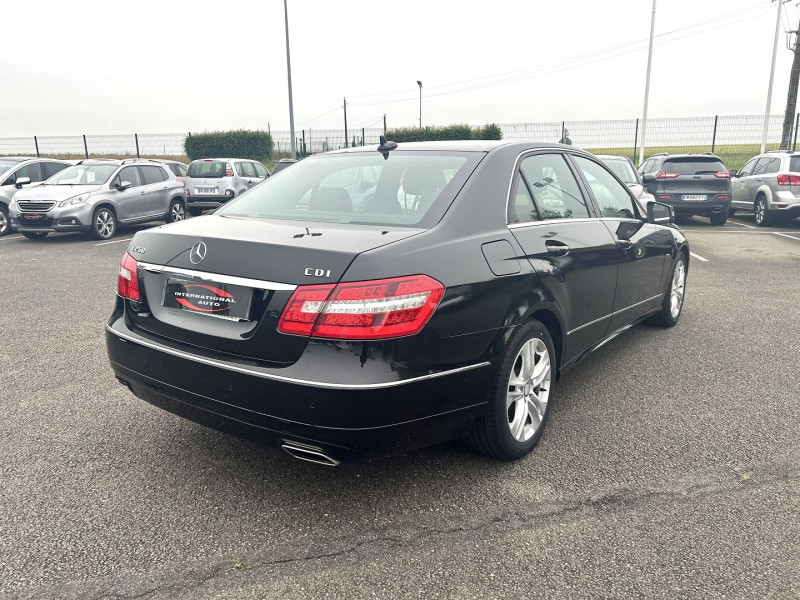 Photo 6 de l'offre de MERCEDES-BENZ CLASSE E 250 CDI BE AVANTGARDE EXECUTIVE 7GTRO+ à 17890€ chez International Auto Auneau