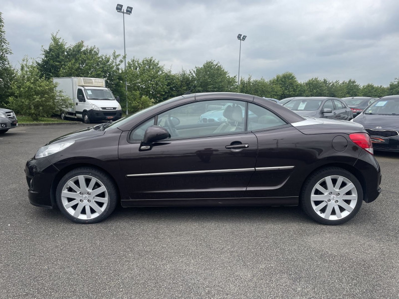 Photo 3 de l'offre de PEUGEOT 207 CC 1.6 THP 16V 156CH FELINE à 9890€ chez International Auto Auneau