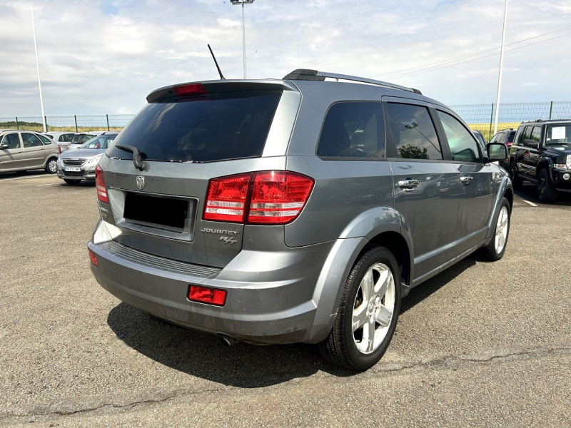 Photo 2 de l'offre de DODGE JOURNEY 2.0 CRD R/T BA à 10890€ chez International Auto Auneau