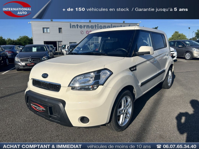 Photo 1 de l'offre de KIA SOUL 1.6 CRDI PLAY à 6690€ chez International Auto Auneau