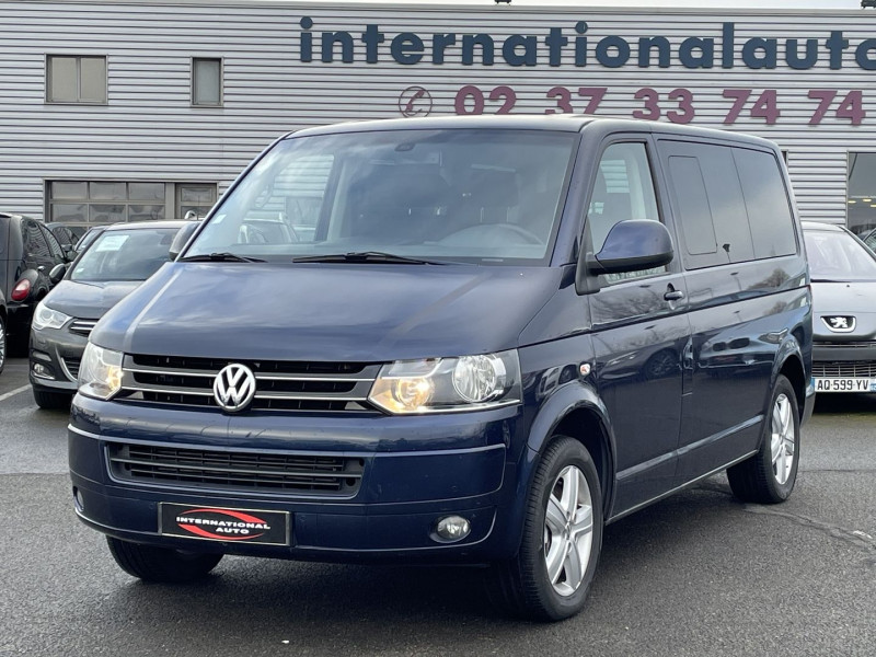 Photo 2 de l'offre de VOLKSWAGEN MULTIVAN 2.0 TDI 180CH BLUEMOTION TECHNOLOGY CONFORTLINE à 24990€ chez International Auto Auneau