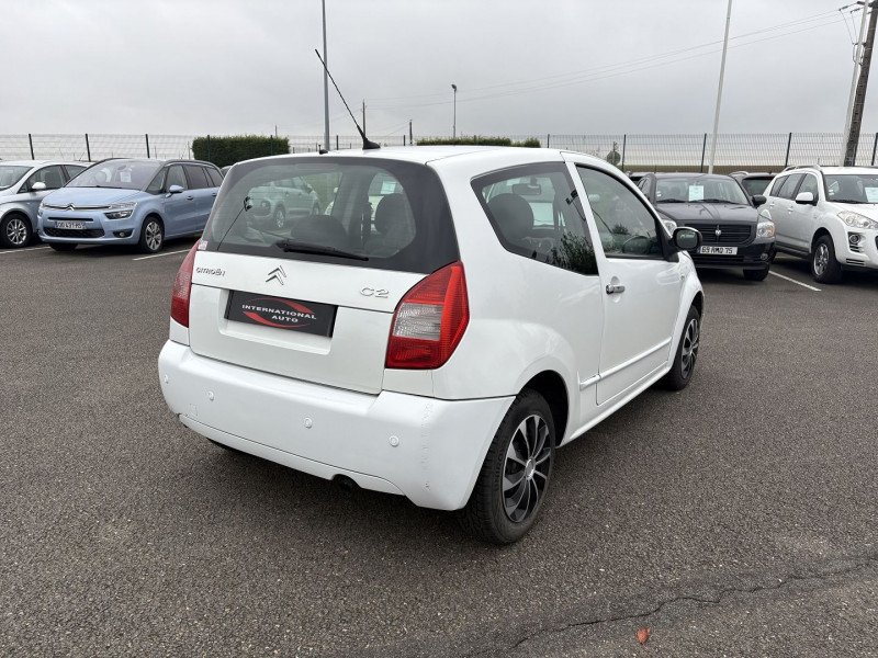 Photo 2 de l'offre de CITROEN C2 1.1 PACK 3P à 3890€ chez International Auto Auneau