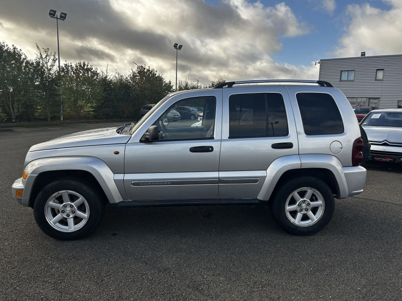 Photo 8 de l'offre de JEEP CHEROKEE 2.8 CRD163 LIMITED à 8490€ chez International Auto Auneau