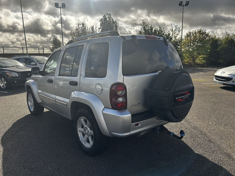 Photo 9 de l'offre de JEEP CHEROKEE 2.8 CRD163 LIMITED à 8490€ chez International Auto Auneau