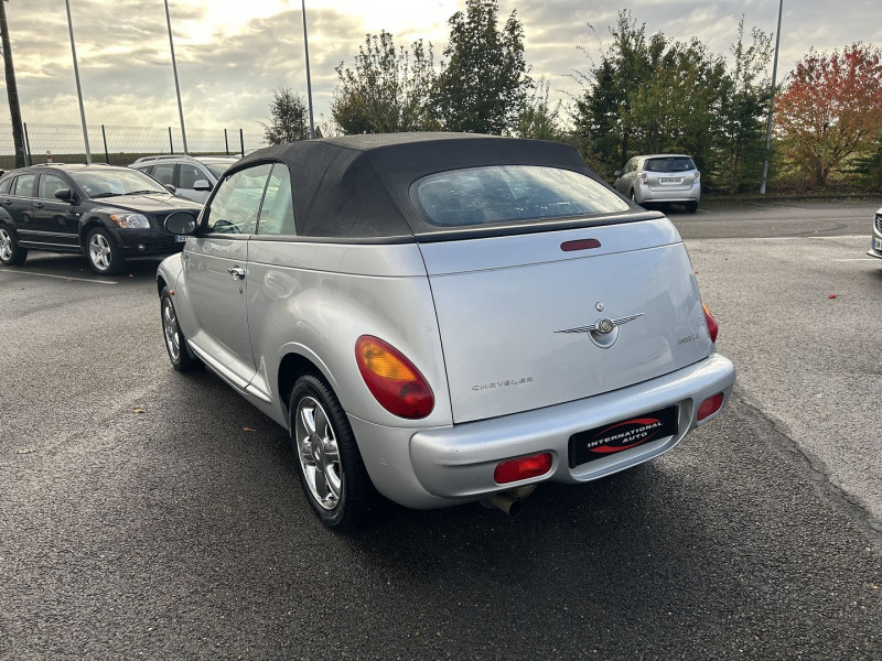 Photo 15 de l'offre de CHRYSLER PT CRUISER CABRIOLET 2.4 LIMITED à 9990€ chez International Auto Auneau