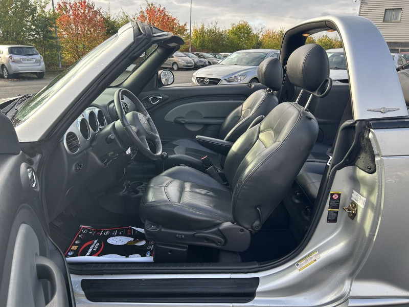 Photo 4 de l'offre de CHRYSLER PT CRUISER CABRIOLET 2.4 LIMITED à 9990€ chez International Auto Auneau