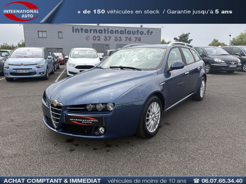 Alfa Romeo 159 SW 1.9 JTD150 16V DISTINCTIVE QTRONIC Diesel BLEU FONCE  Occasion à vendre