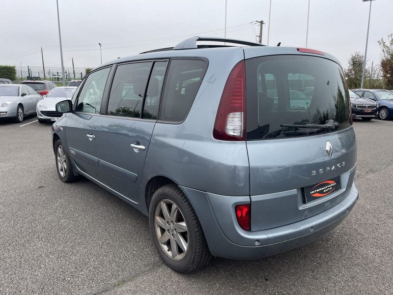 Photo 2 de l'offre de RENAULT ESPACE IV 2.0 DCI 130CH ZEN à 9790€ chez International Auto Auneau