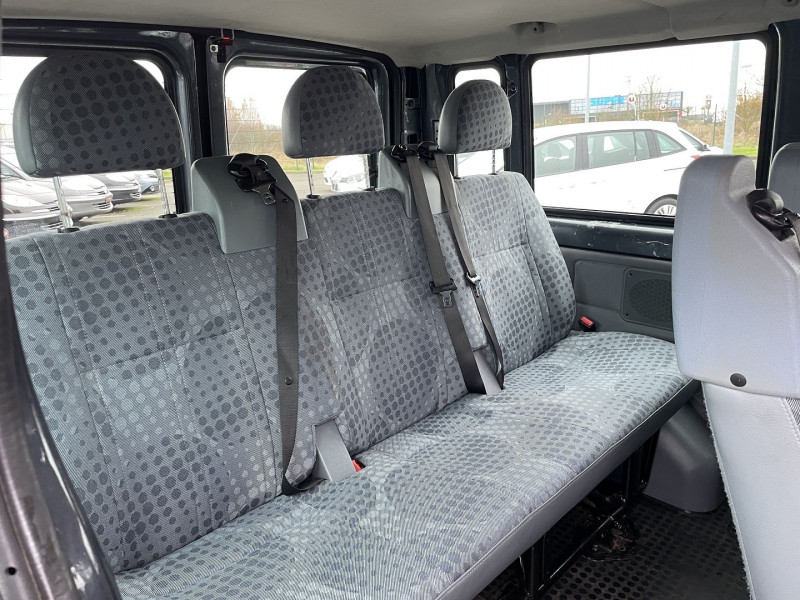 Photo 10 de l'offre de FORD TRANSIT KOMBI 300M 2.2 TDCI 140CH à 14690€ chez International Auto Auneau