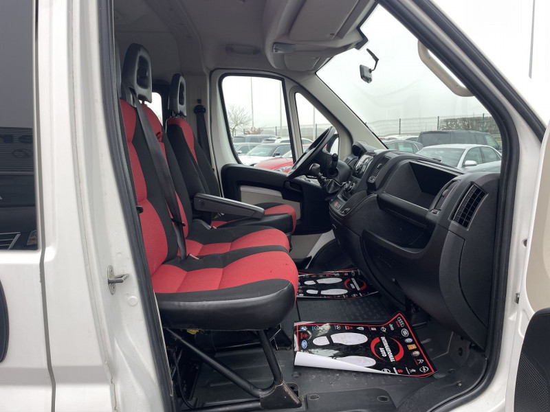 Photo 4 de l'offre de FIAT DUCATO COMBI 3.0 CH1 2.0 MULTIJET 16V 115CH à 15890€ chez International Auto Auneau