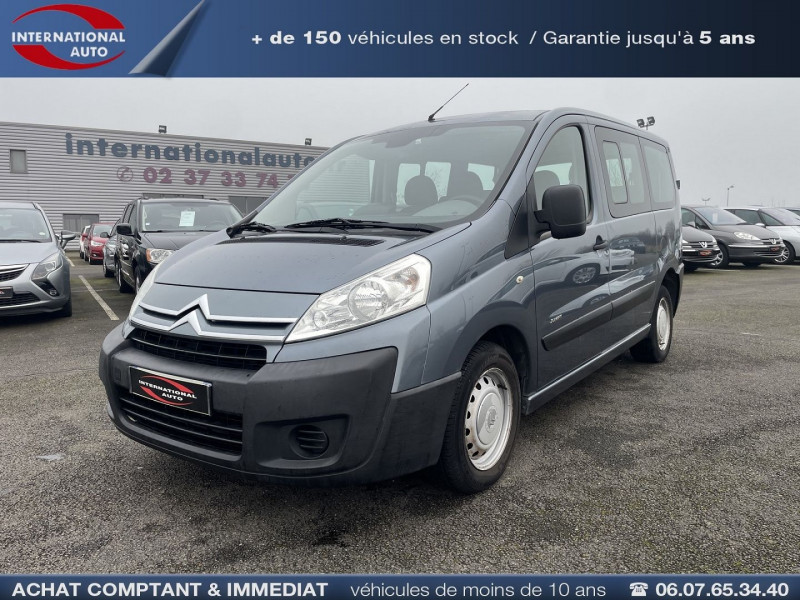 Photo 1 de l'offre de CITROEN JUMPY 1.6 HDI90 COMBI CONFORT L1H1 8/9PL à 9890€ chez International Auto Auneau