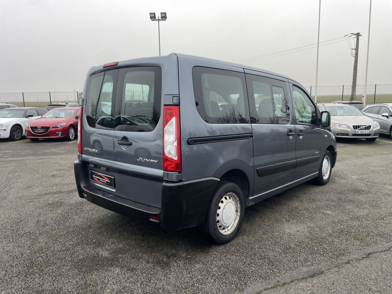 Photo 2 de l'offre de CITROEN JUMPY 1.6 HDI90 COMBI CONFORT L1H1 8/9PL à 9890€ chez International Auto Auneau