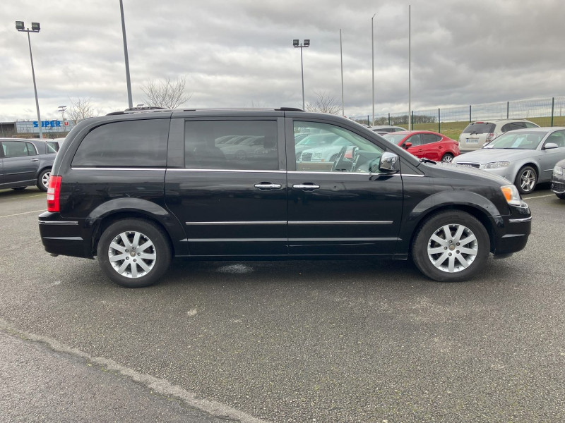 Photo 18 de l'offre de CHRYSLER GRAND VOYAGER 2.8 CRD LIMITED BA à 12490€ chez International Auto Auneau