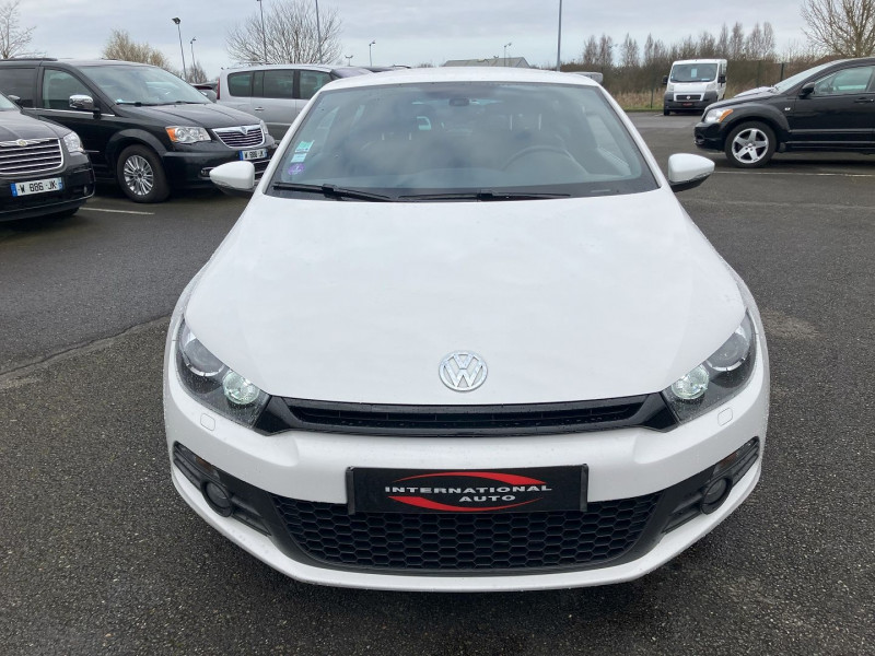 Photo 12 de l'offre de VOLKSWAGEN SCIROCCO 1.4 TSI 160CH à 11490€ chez International Auto Auneau