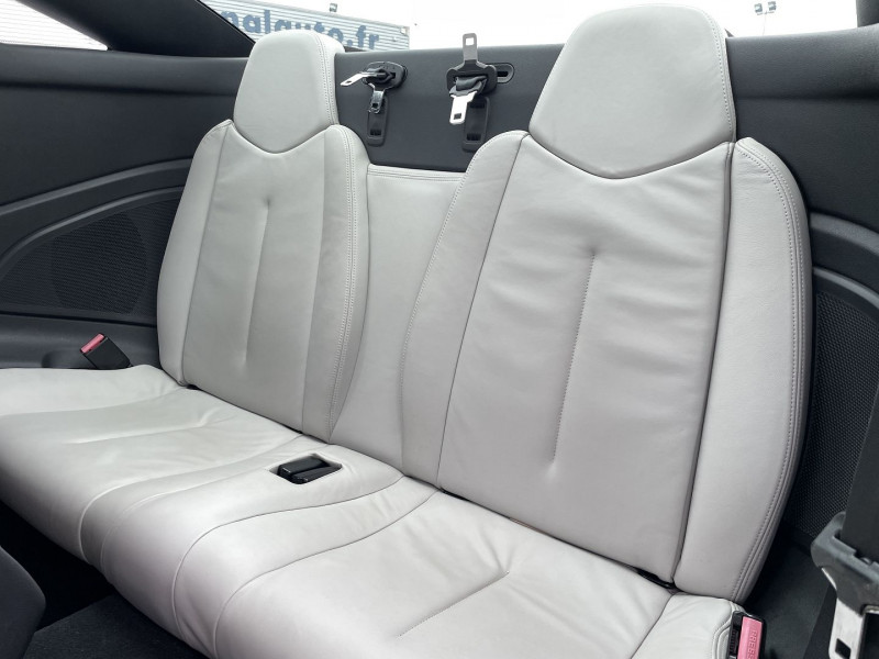 Photo 7 de l'offre de PEUGEOT RCZ 2.0 HDI FAP 163CH à 7590€ chez International Auto Auneau