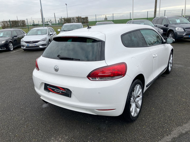 Photo 2 de l'offre de VOLKSWAGEN SCIROCCO 1.4 TSI 160CH à 11490€ chez International Auto Auneau