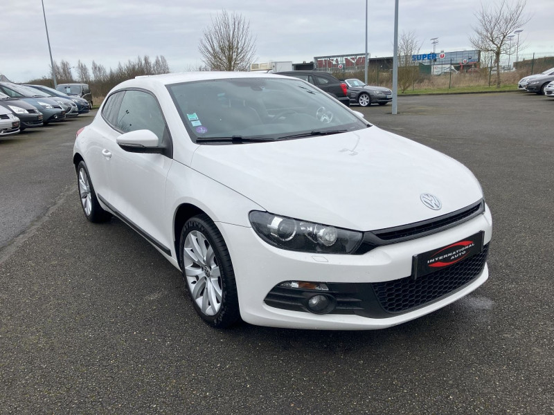 Photo 11 de l'offre de VOLKSWAGEN SCIROCCO 1.4 TSI 160CH à 11490€ chez International Auto Auneau