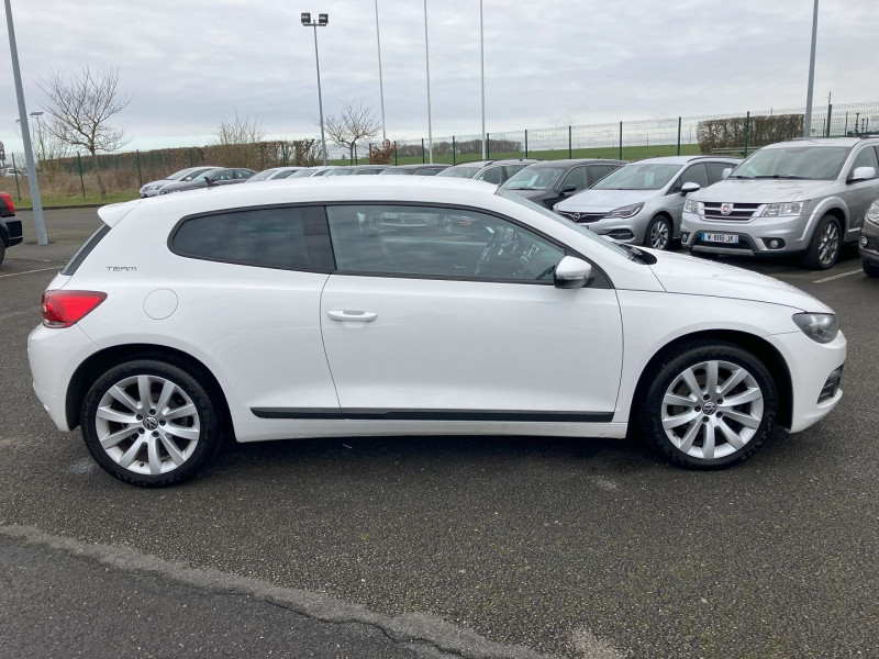 Photo 10 de l'offre de VOLKSWAGEN SCIROCCO 1.4 TSI 160CH à 11490€ chez International Auto Auneau