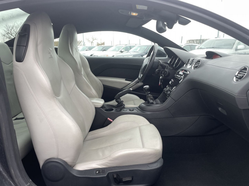 Photo 5 de l'offre de PEUGEOT RCZ 2.0 HDI FAP 163CH à 7590€ chez International Auto Auneau