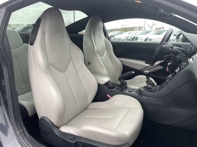 Photo 6 de l'offre de PEUGEOT RCZ 2.0 HDI FAP 163CH à 7590€ chez International Auto Auneau