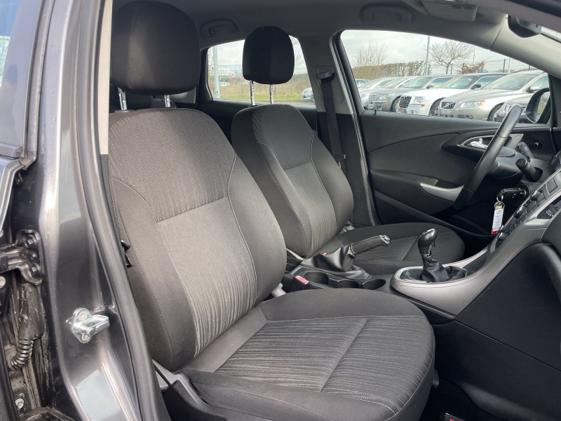Photo 6 de l'offre de OPEL ASTRA 1.4 TWINPORT ENJOY à 6990€ chez International Auto Auneau
